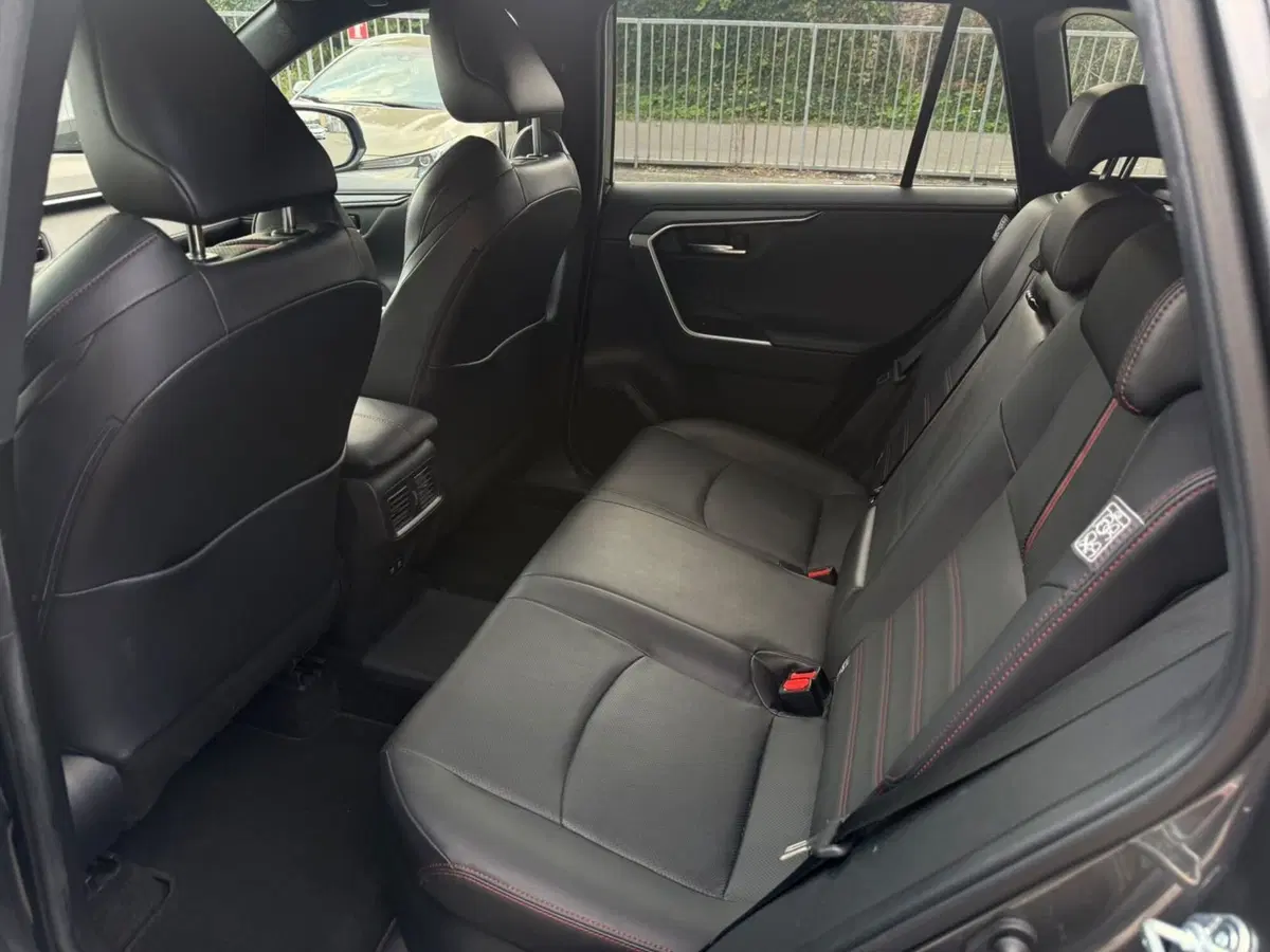 Toyota Rav4 usata a Piacenza (7)