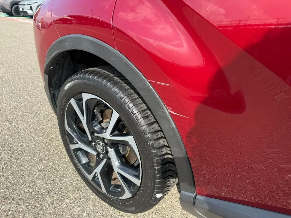 Toyota Toyota C-HR usata a Piacenza (11)