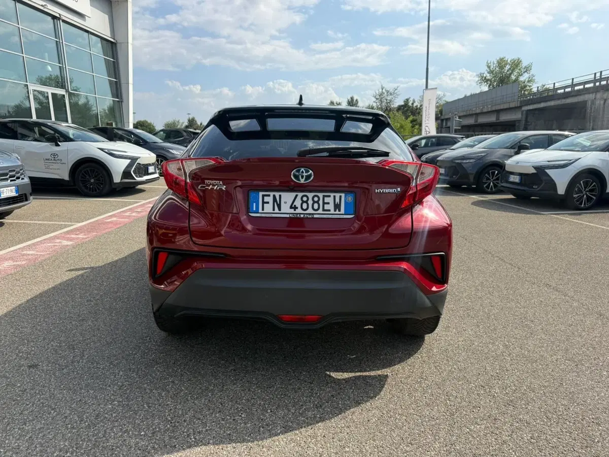 Toyota Toyota C-HR usata a Piacenza (6)