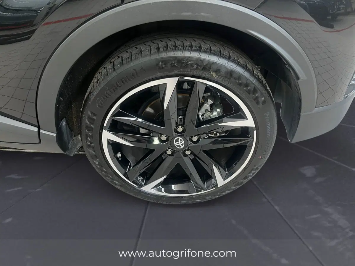 Toyota Toyota C-HR usata a Modena (14)