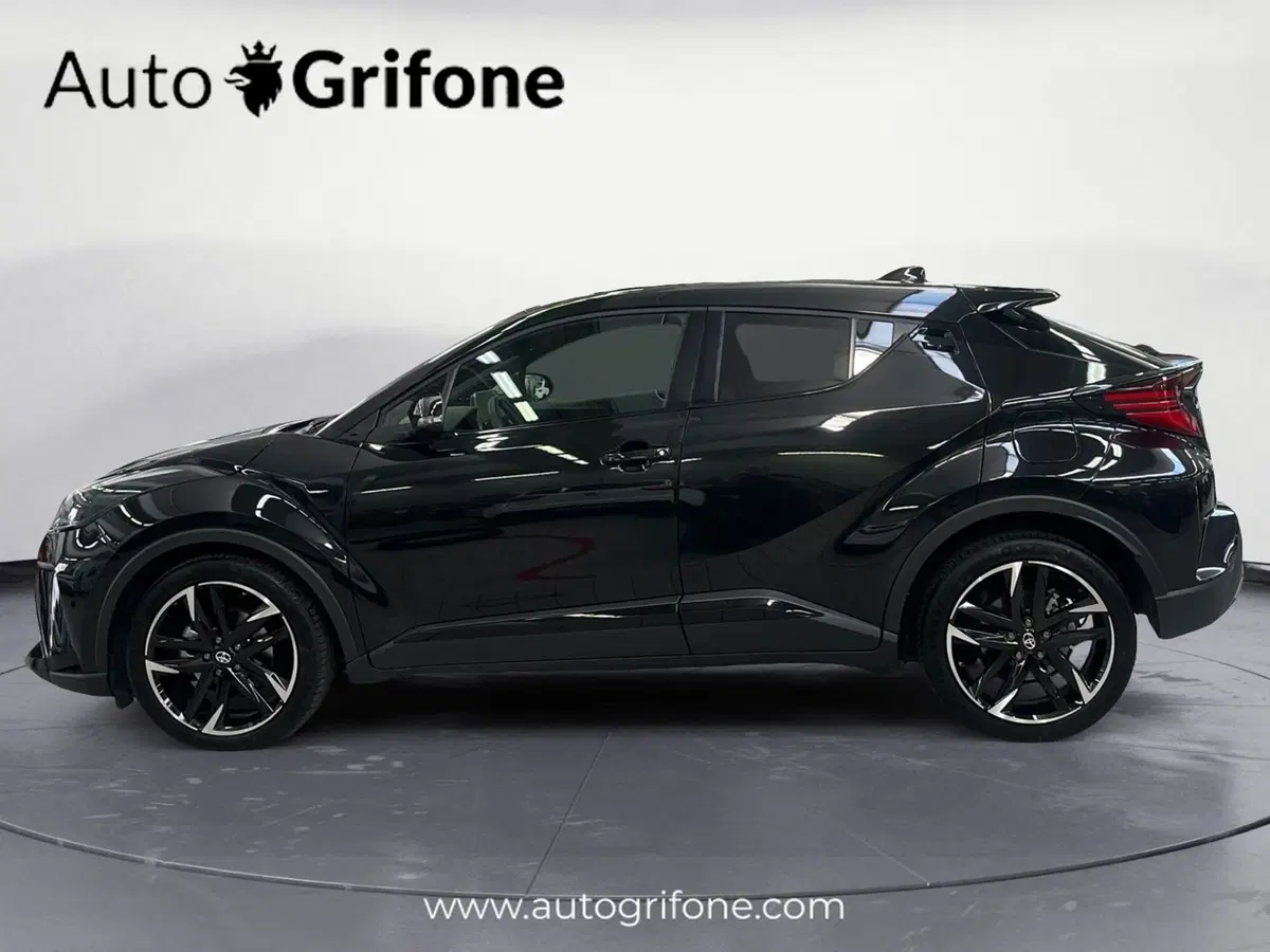 Toyota Toyota C-HR usata a Modena (2)