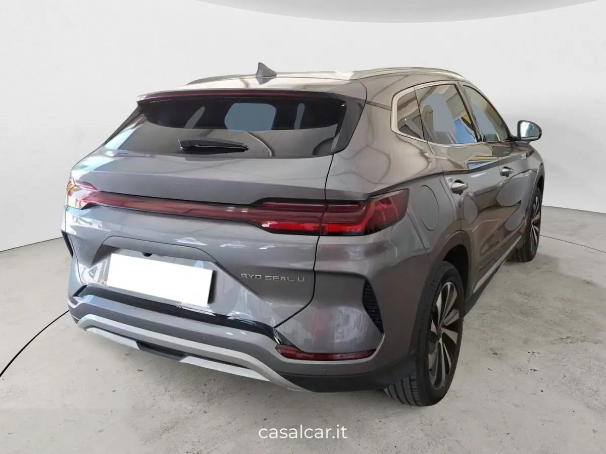 Byd Seal U usata a Salerno (3)