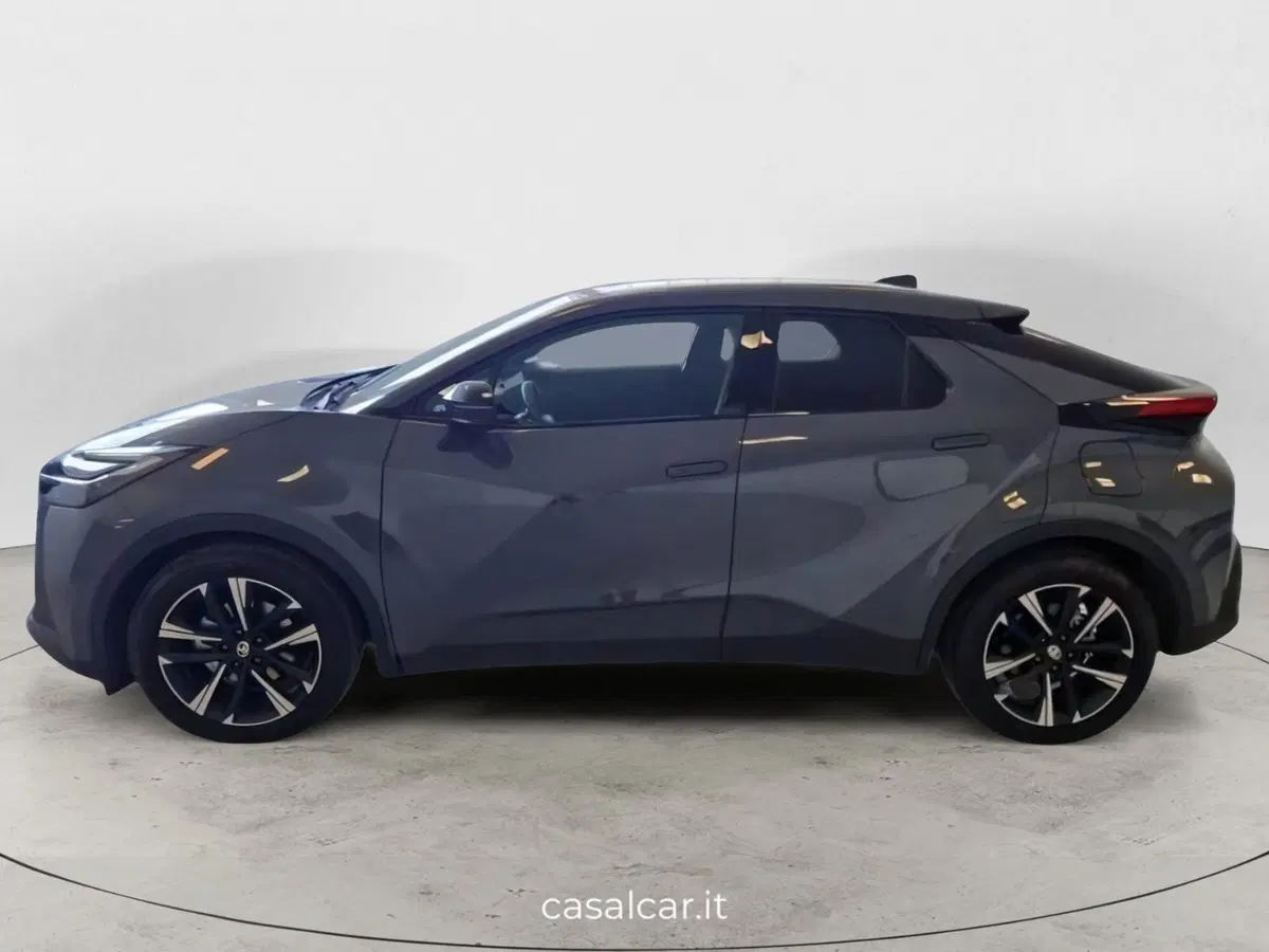 Toyota Toyota C-HR usata a Salerno (4)