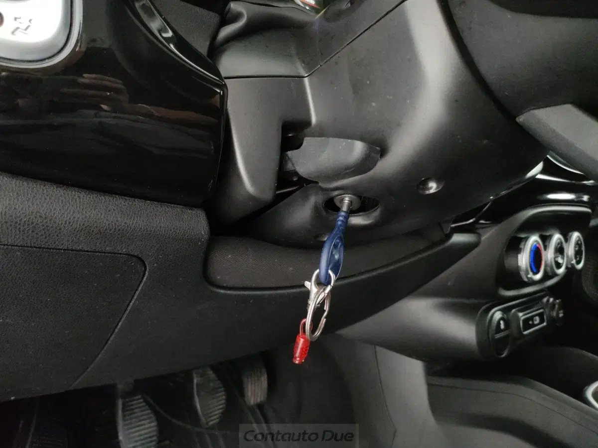 Fiat 500L Living usata a Caserta (20)