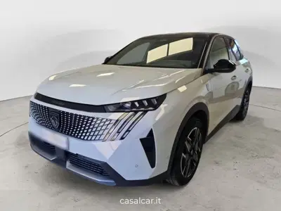 Peugeot 3008 1.2 hybrid GT 145cv e-dcs6 del 2026 usata a Sala Consilina