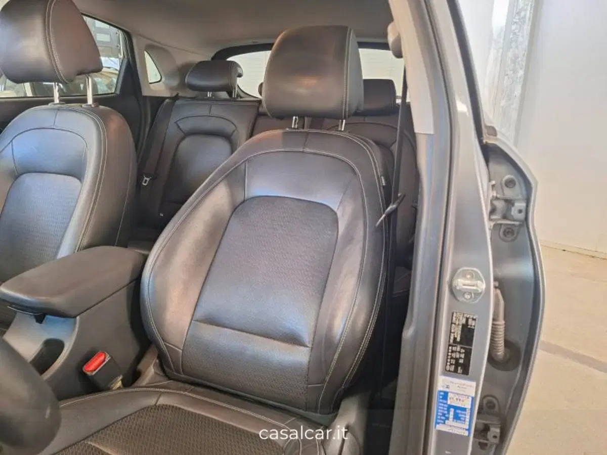 Hyundai Kona usata a Salerno (10)