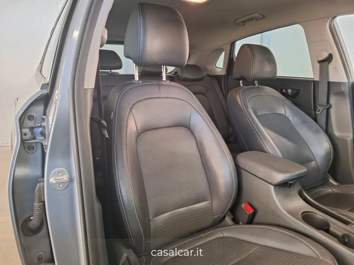 Hyundai Kona usata a Salerno (11)