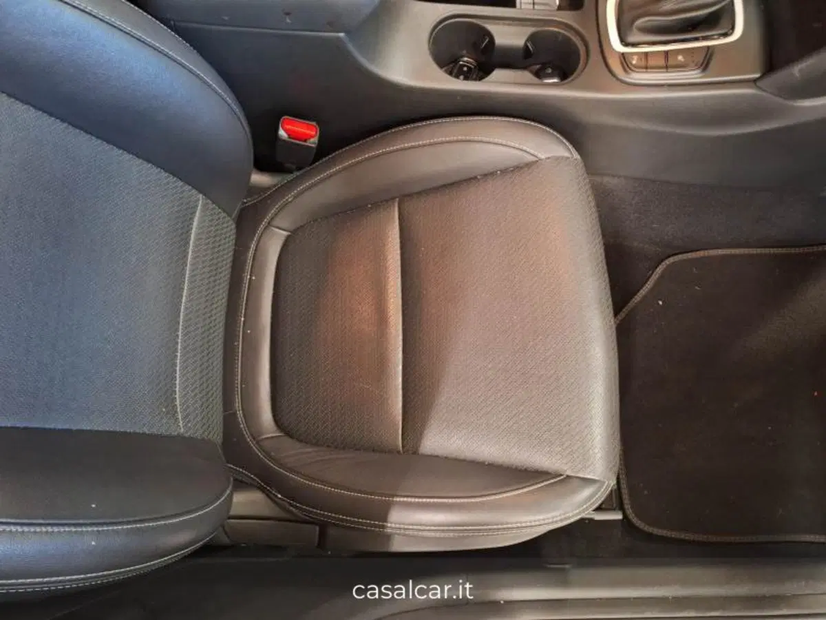 Hyundai Kona usata a Salerno (13)