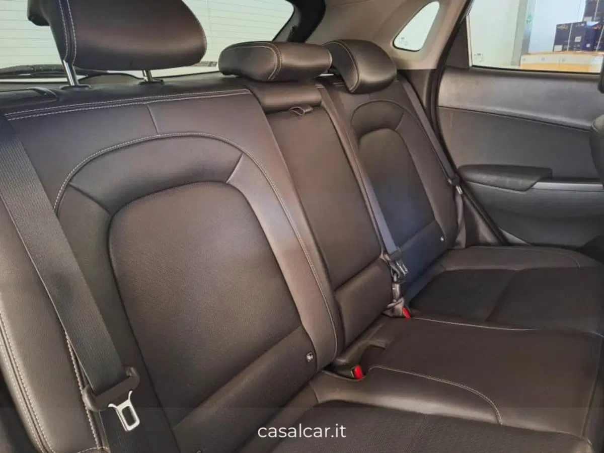 Hyundai Kona usata a Salerno (14)