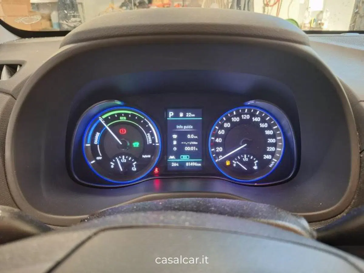 Hyundai Kona usata a Salerno (8)