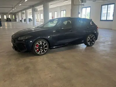 BMW Serie 1 120d cat 5 porte Attiva nuova a Moncalieri