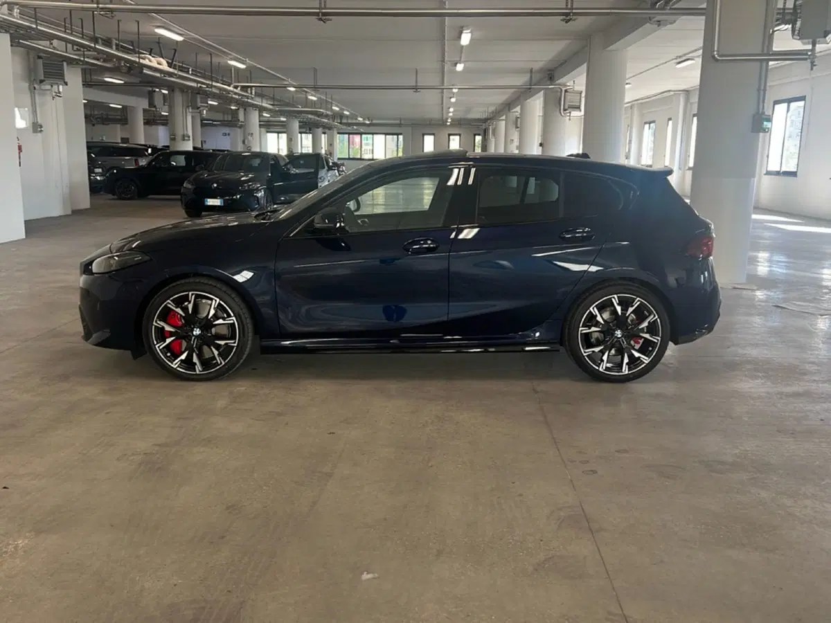 BMW Serie 1 nuova a Torino (2)