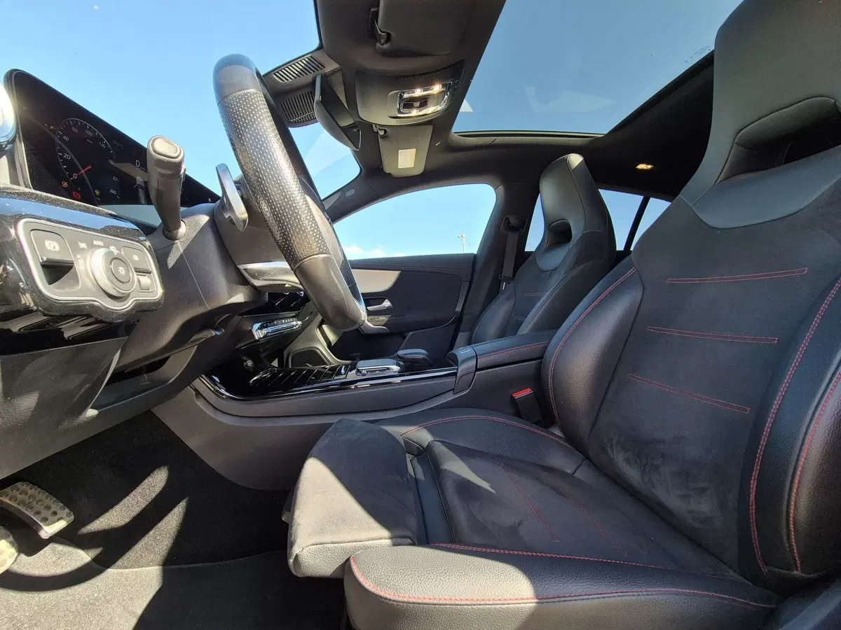 Mercedes-Benz CLA Shooting Brake usata  (19)