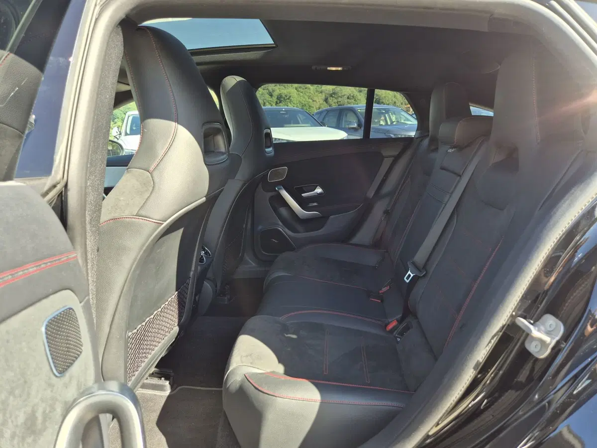 Mercedes-Benz CLA Shooting Brake usata  (7)