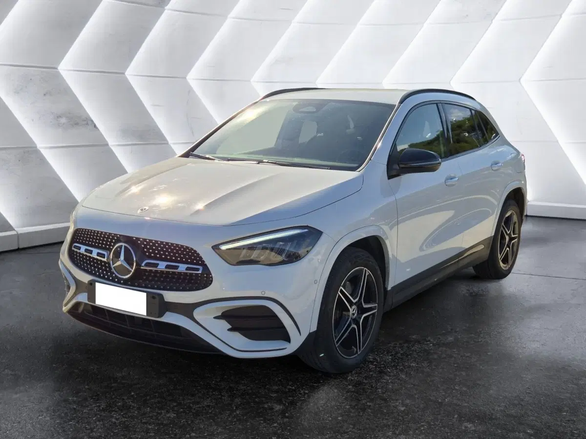 Mercedes-Benz GLA SUV usata 