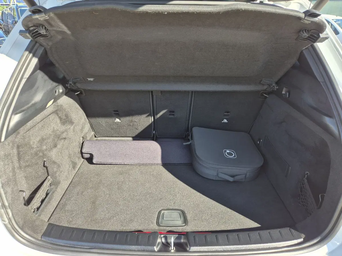 Mercedes-Benz GLA SUV usata  (12)