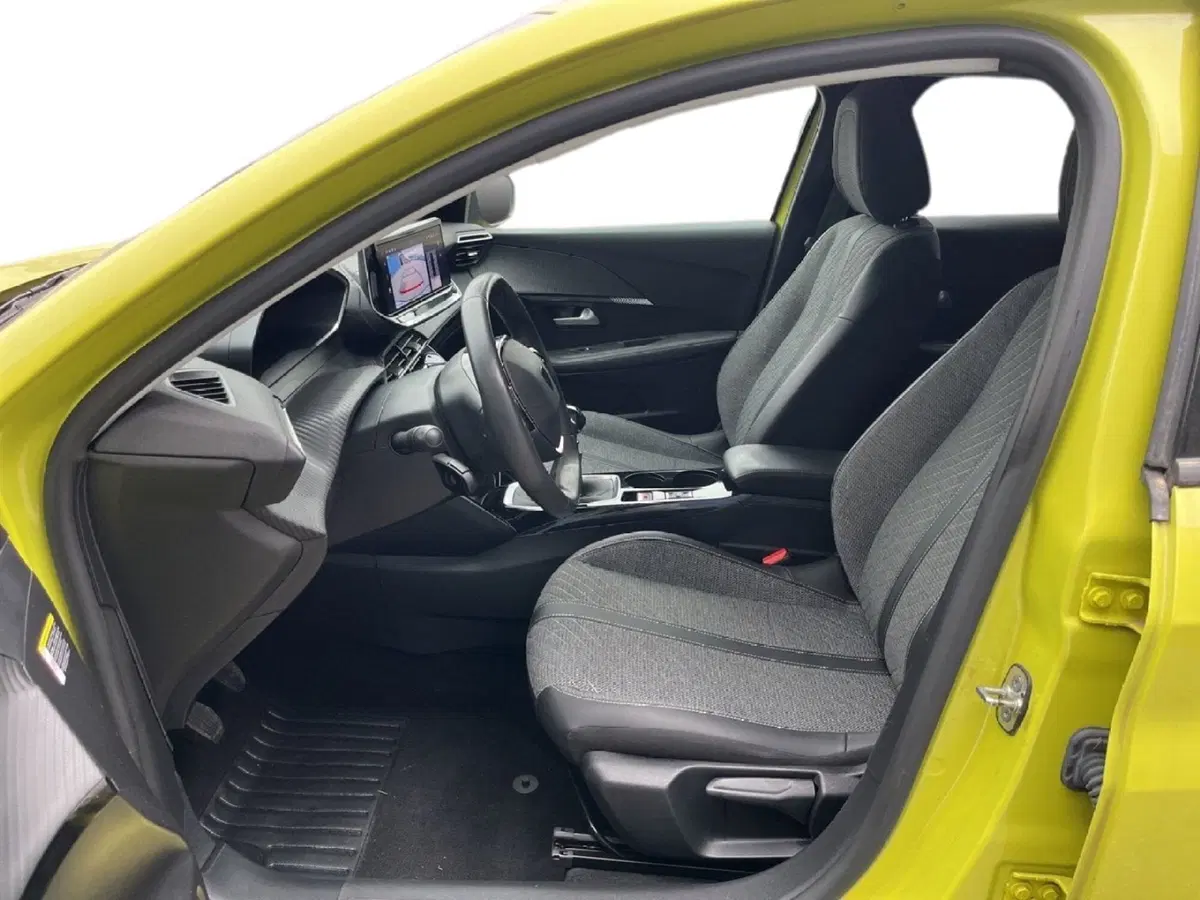 Peugeot 208 usata a Torino (9)