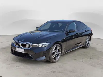 BMW Serie 3 330d mhev 48V xdrive MSport auto del 2023 usata a Alba