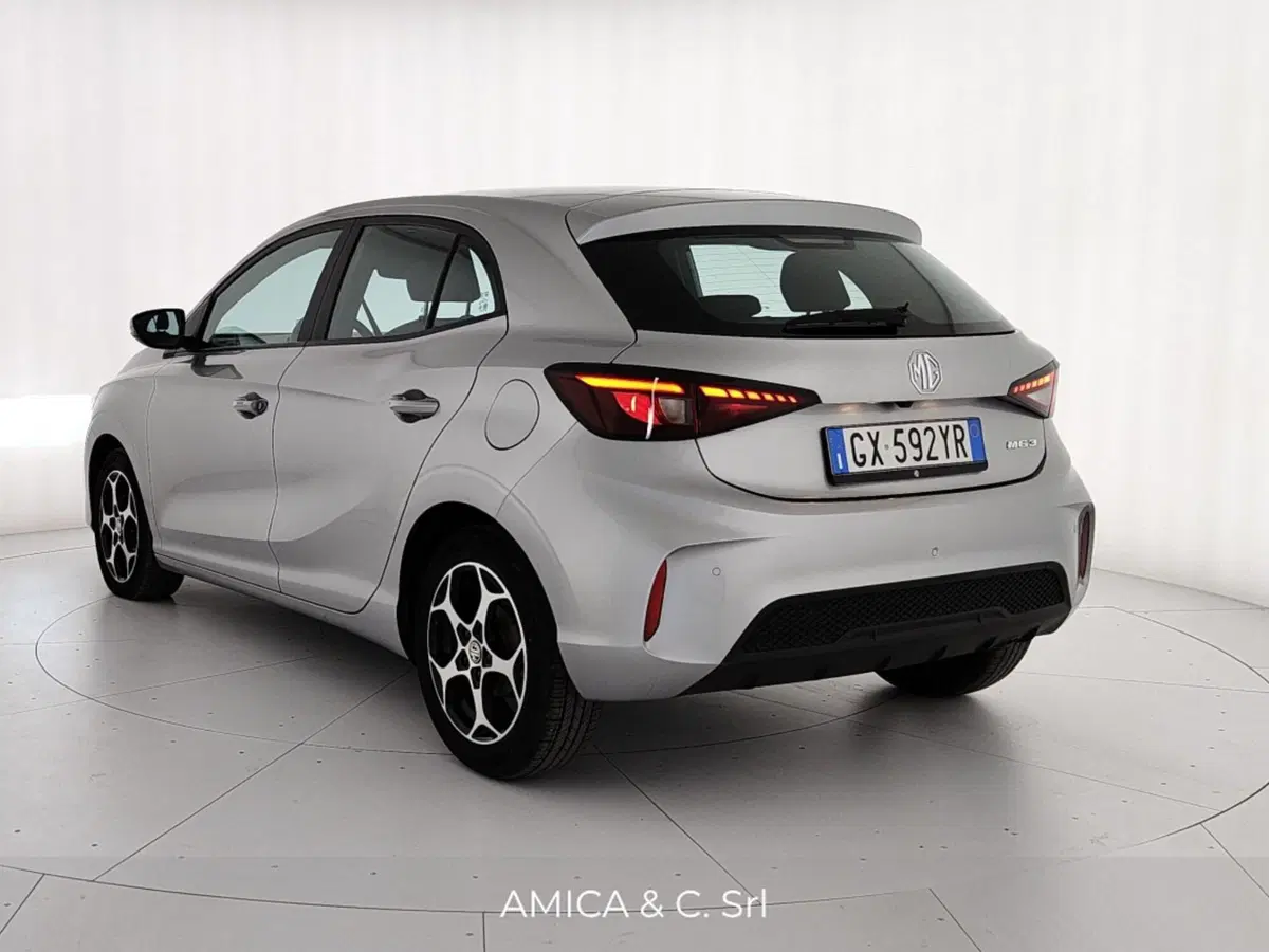Mg MG3 usata a Caserta (3)
