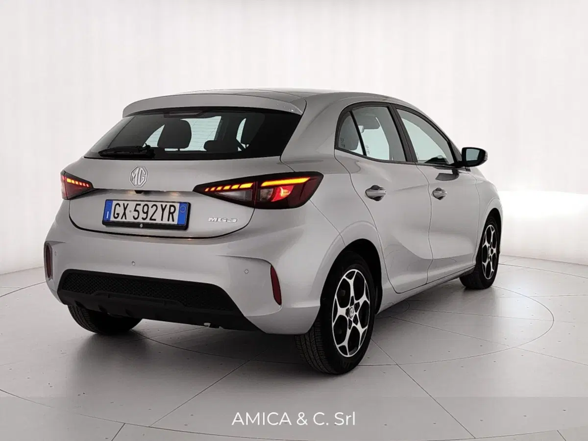 Mg MG3 usata a Caserta (5)