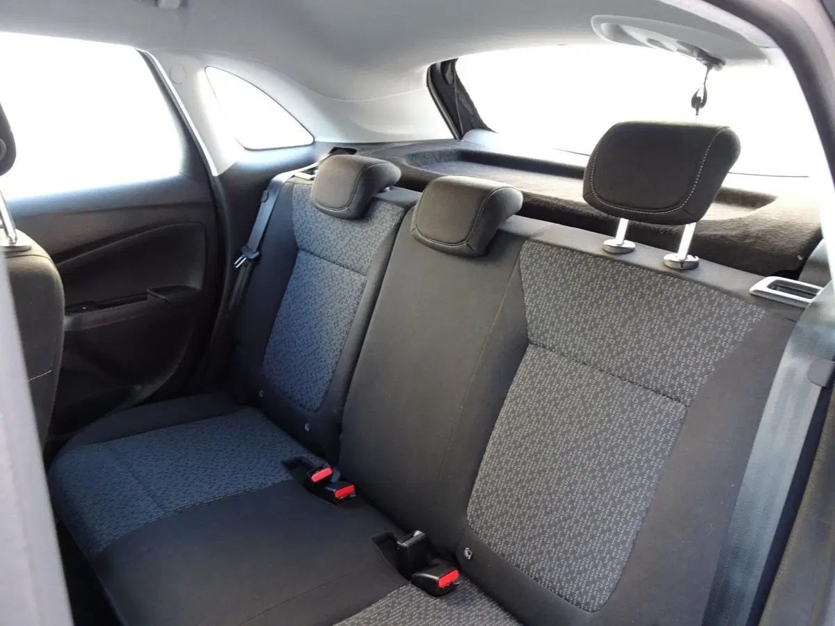 Opel Crossland usata a Padova (10)