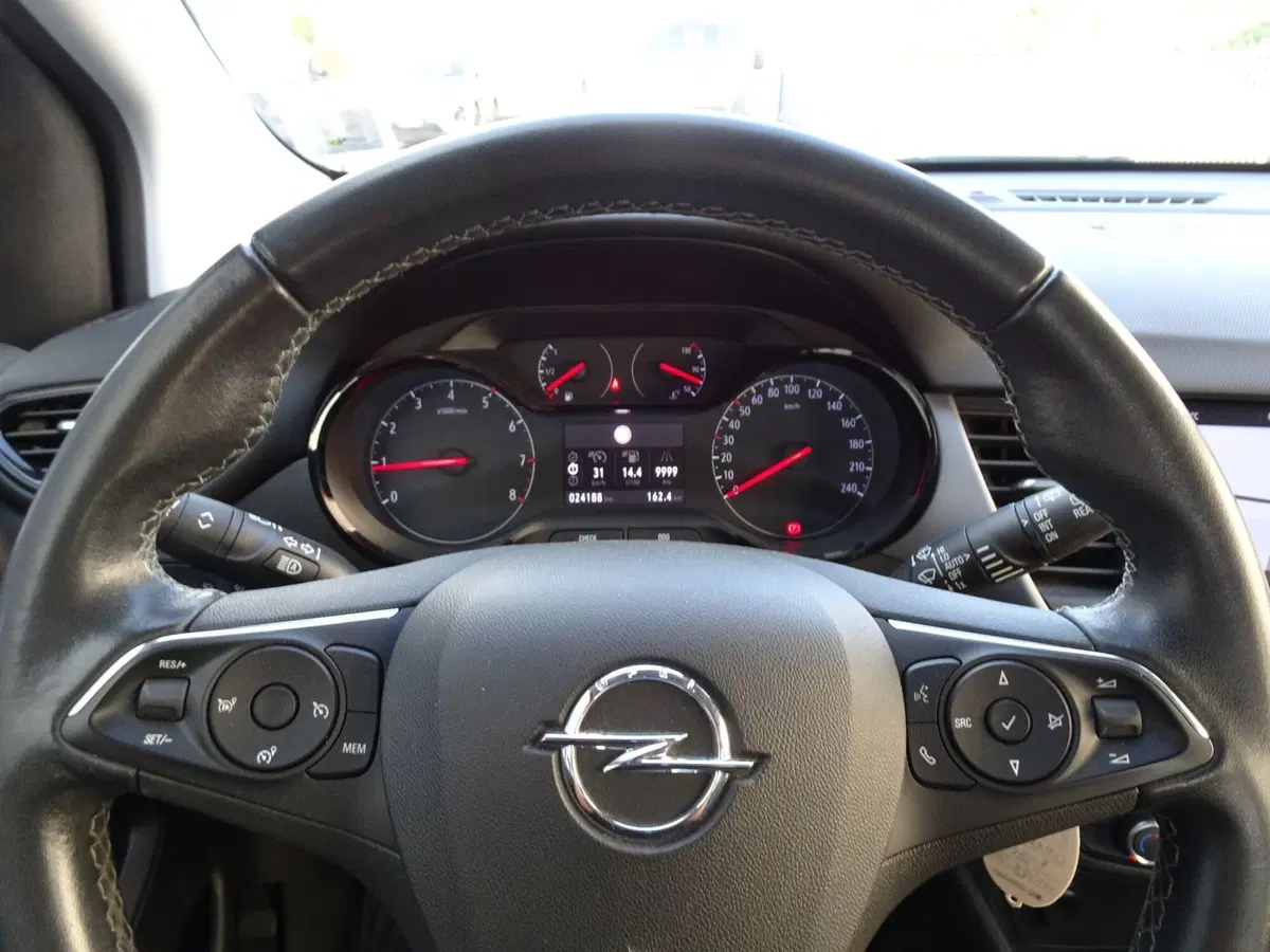 Opel Crossland usata a Padova (12)