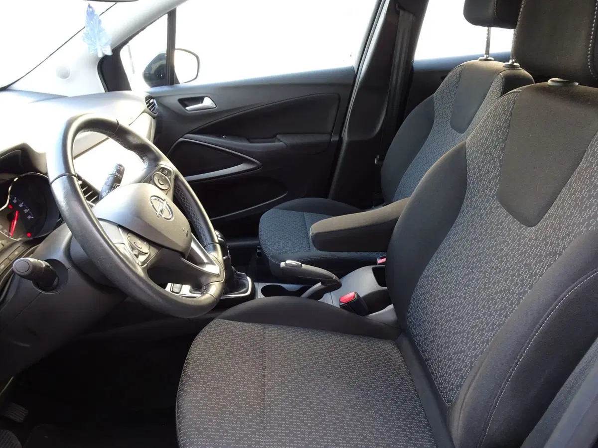 Opel Crossland usata a Padova (8)