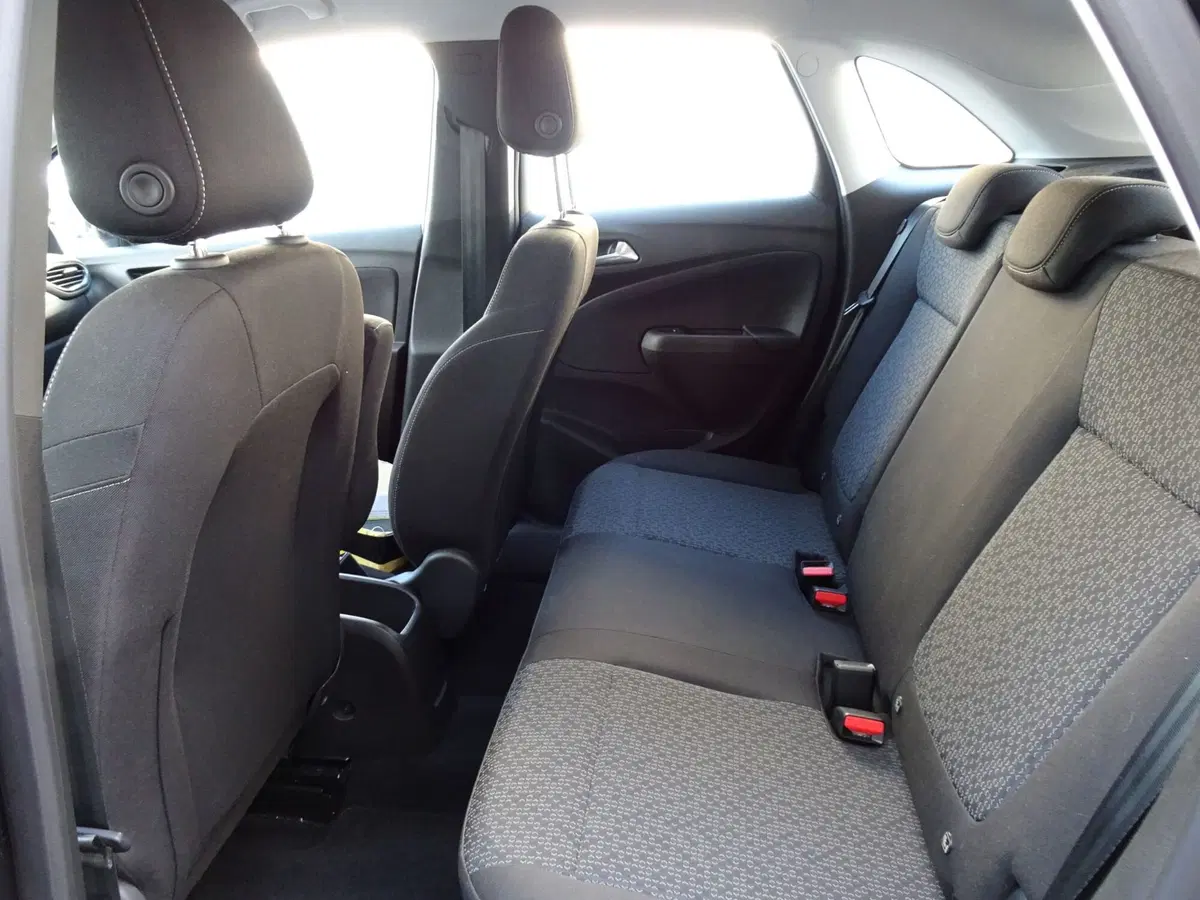 Opel Crossland usata a Padova (9)