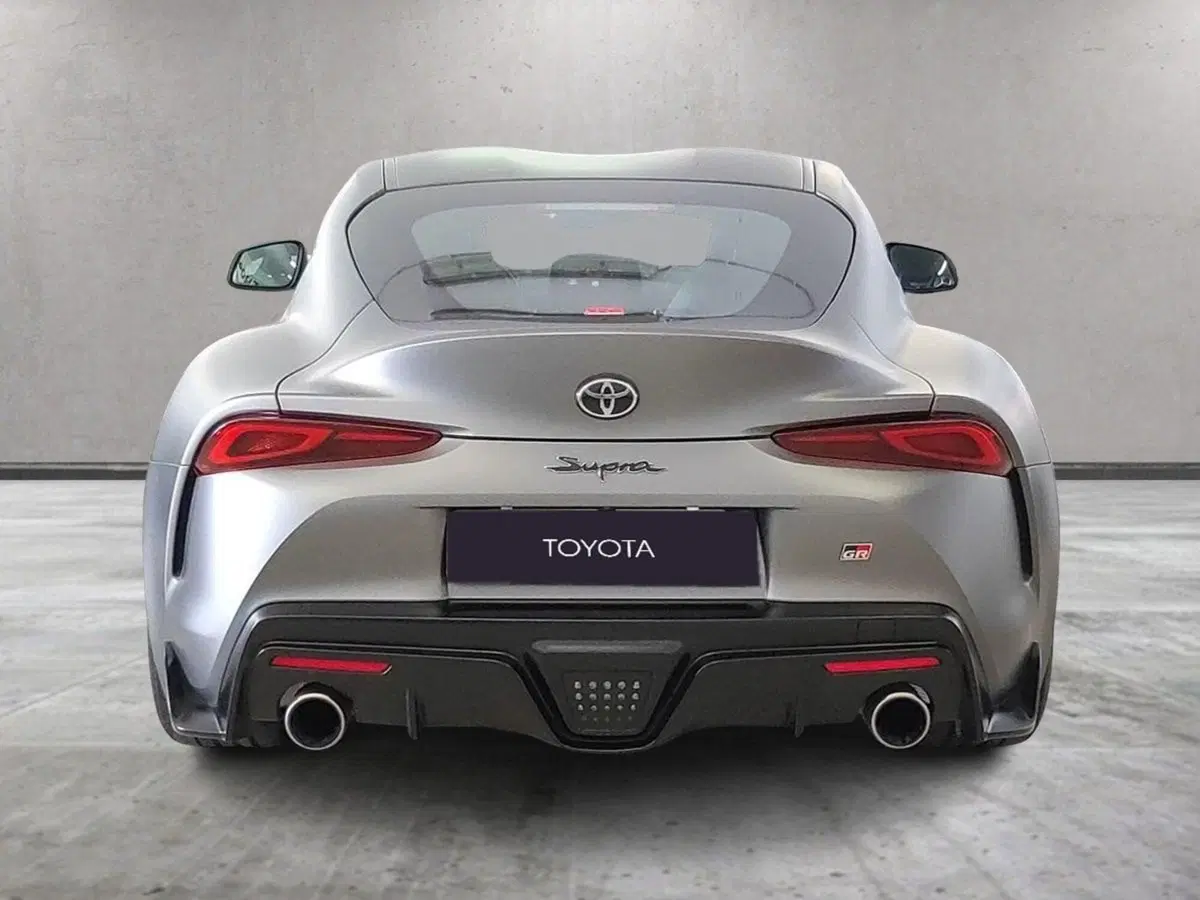 Toyota GR Supra usata a Milano (12)