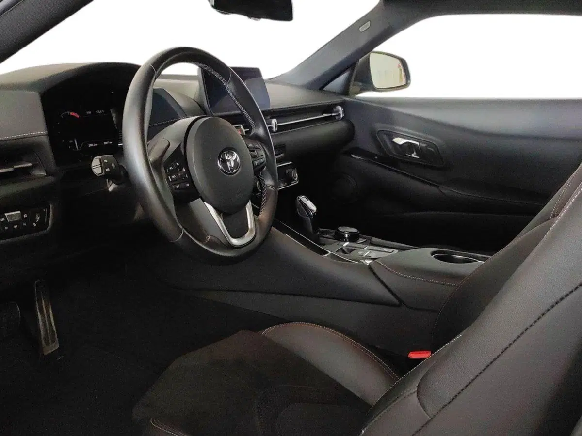 Toyota GR Supra usata a Milano (7)