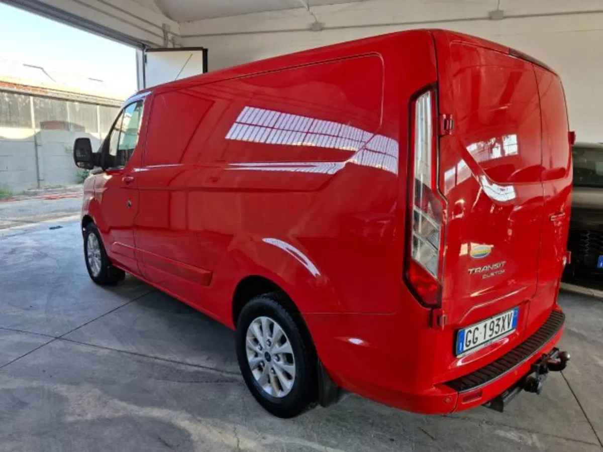 Ford Transit Custom Furgone usata a Bologna (4)