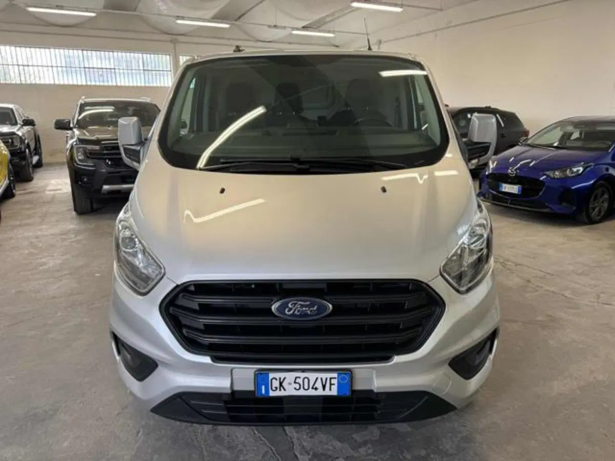 Ford Transit Custom Furgone usata a Bologna (2)