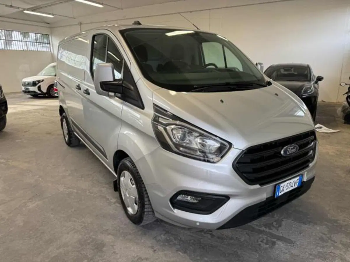 Ford Transit Custom Furgone usata a Bologna (3)