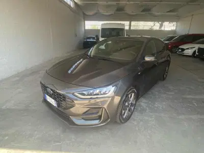 Ford Focus 1.0 EcoBoost Hybrid 125 CV Power. 5p. ST-Line Style del 2023 usata a Imola
