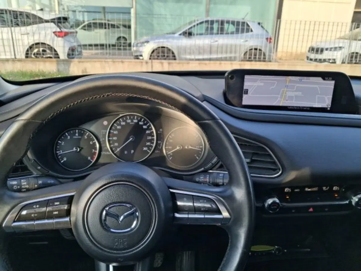 Mazda CX-30 usata a Bologna (11)