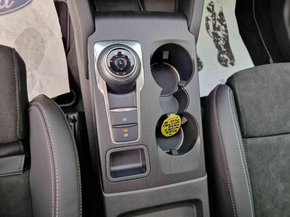 Ford Kuga nuova a Bologna (12)