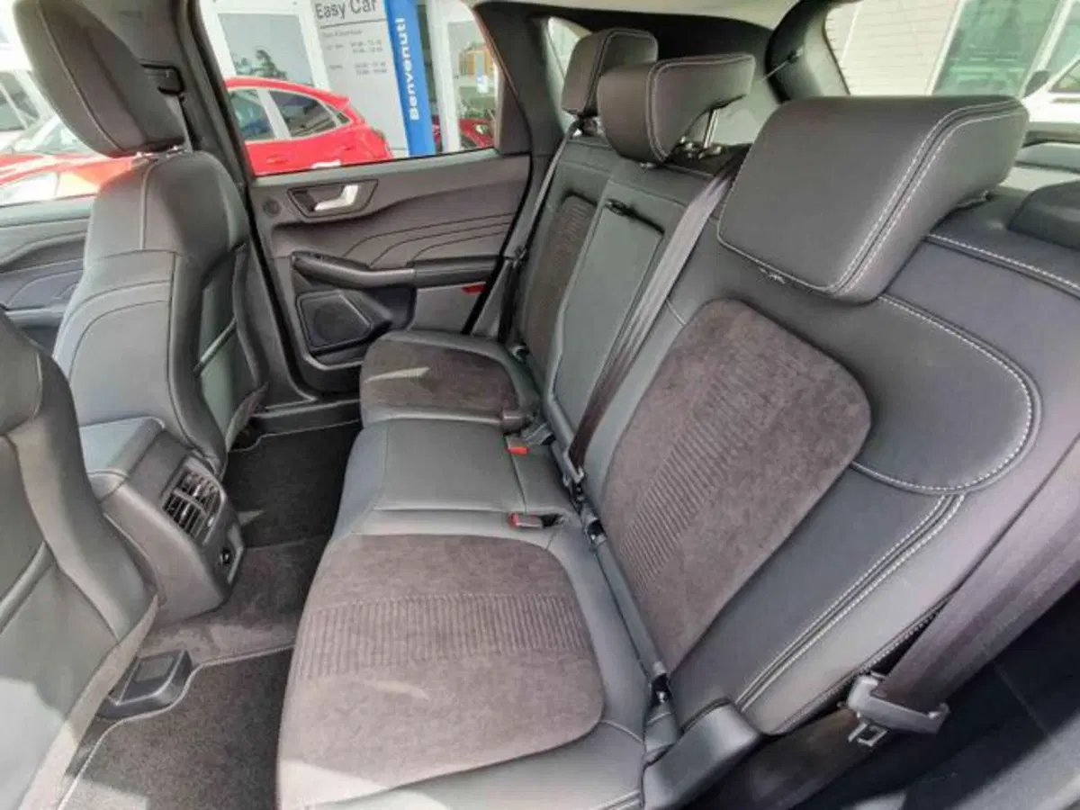 Ford Kuga nuova a Bologna (14)