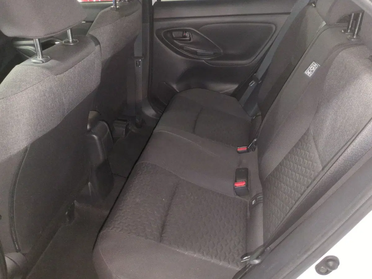 Toyota Yaris Cross usata a Milano (10)