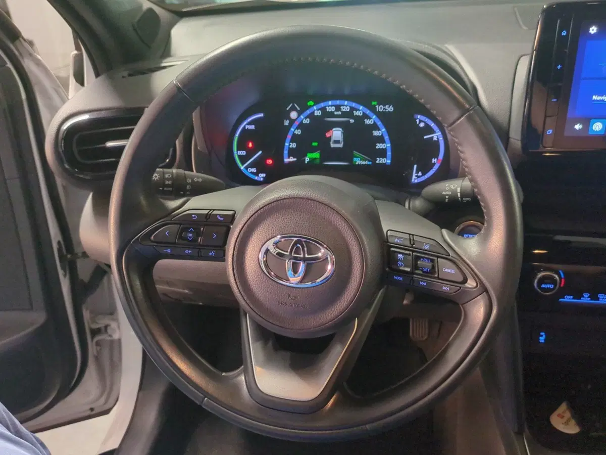 Toyota Yaris Cross usata a Milano (13)