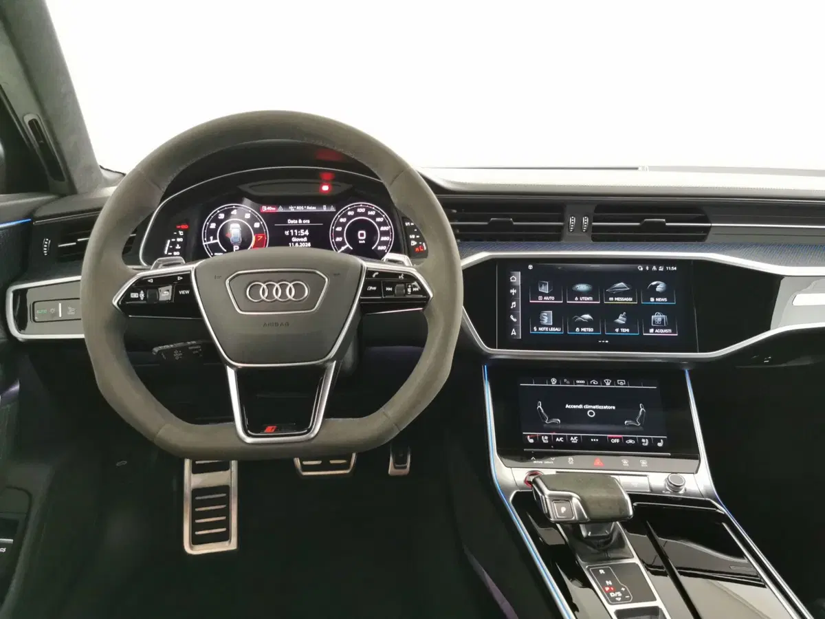 Audi A6 Avant e-Tron usata a Chieti (9)