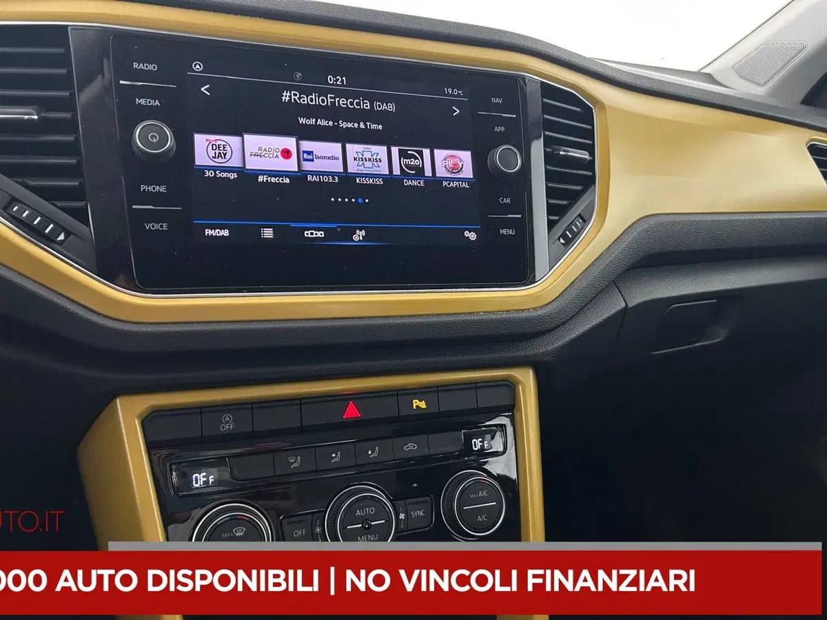 Volkswagen T-Roc usata a Chieti (16)