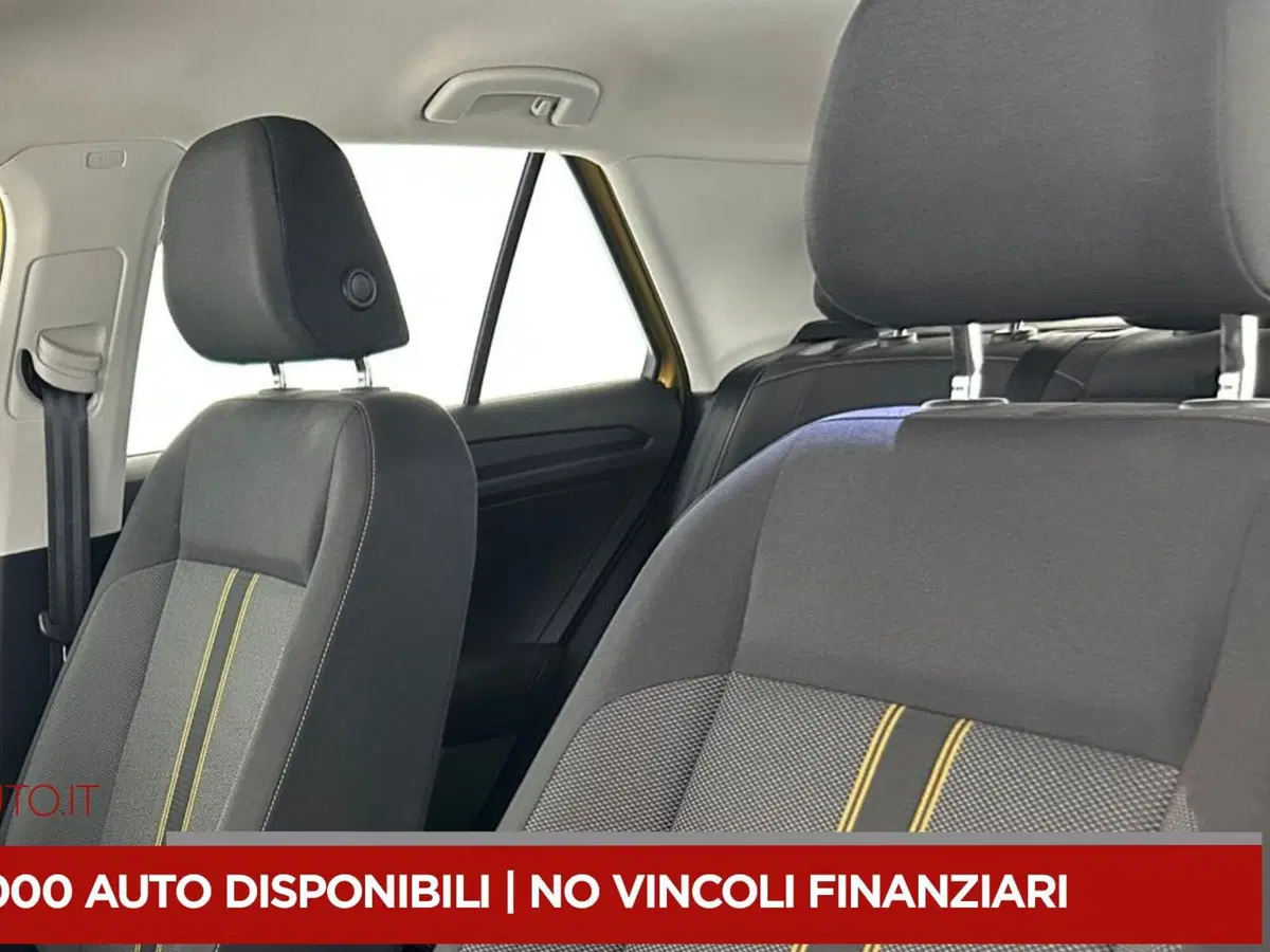 Volkswagen T-Roc usata a Chieti (9)