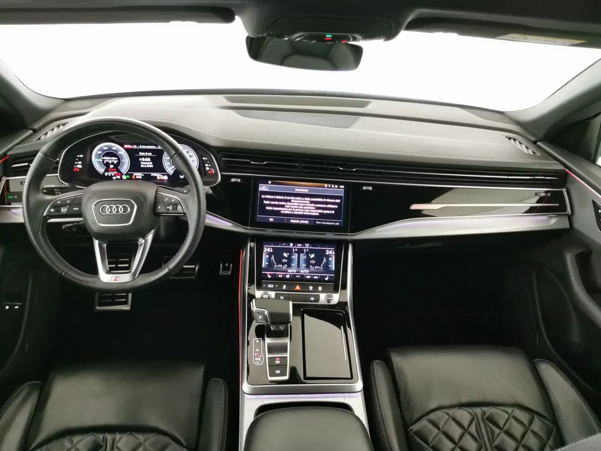 Audi Q8 Sportback usata a Chieti (8)