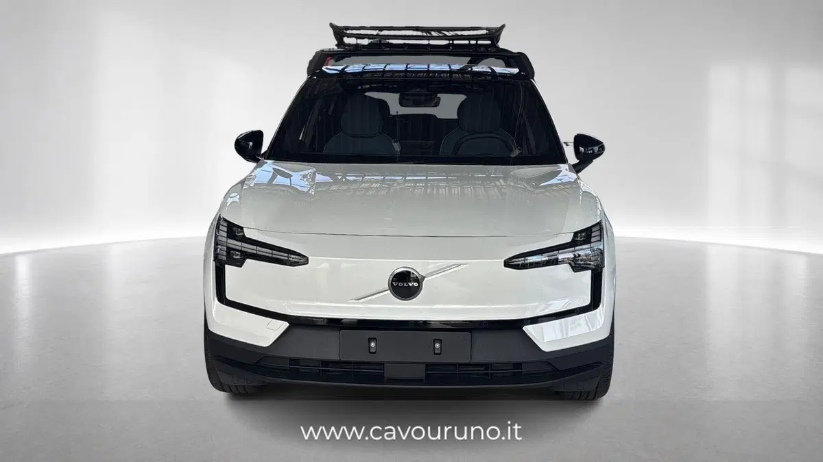 Volvo EX30 nuova a Ferrara (7)