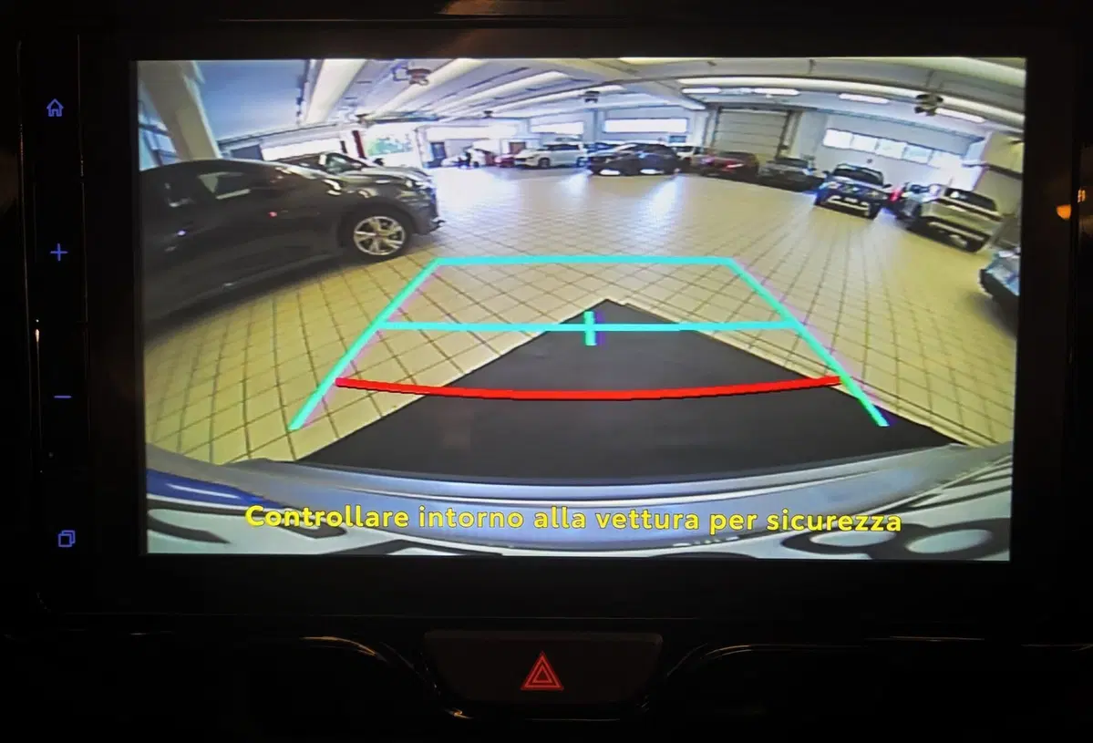 Toyota Yaris Cross usata a Pavia (14)