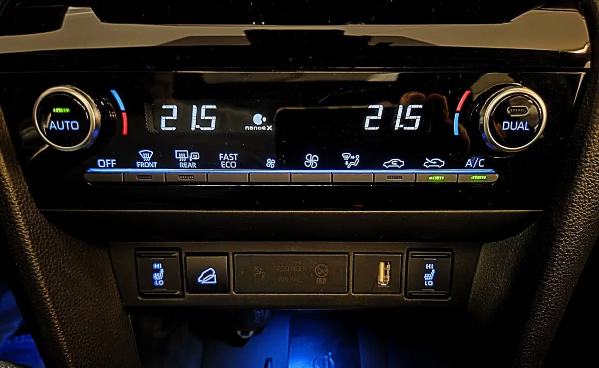 Toyota Yaris Cross usata a Pavia (19)