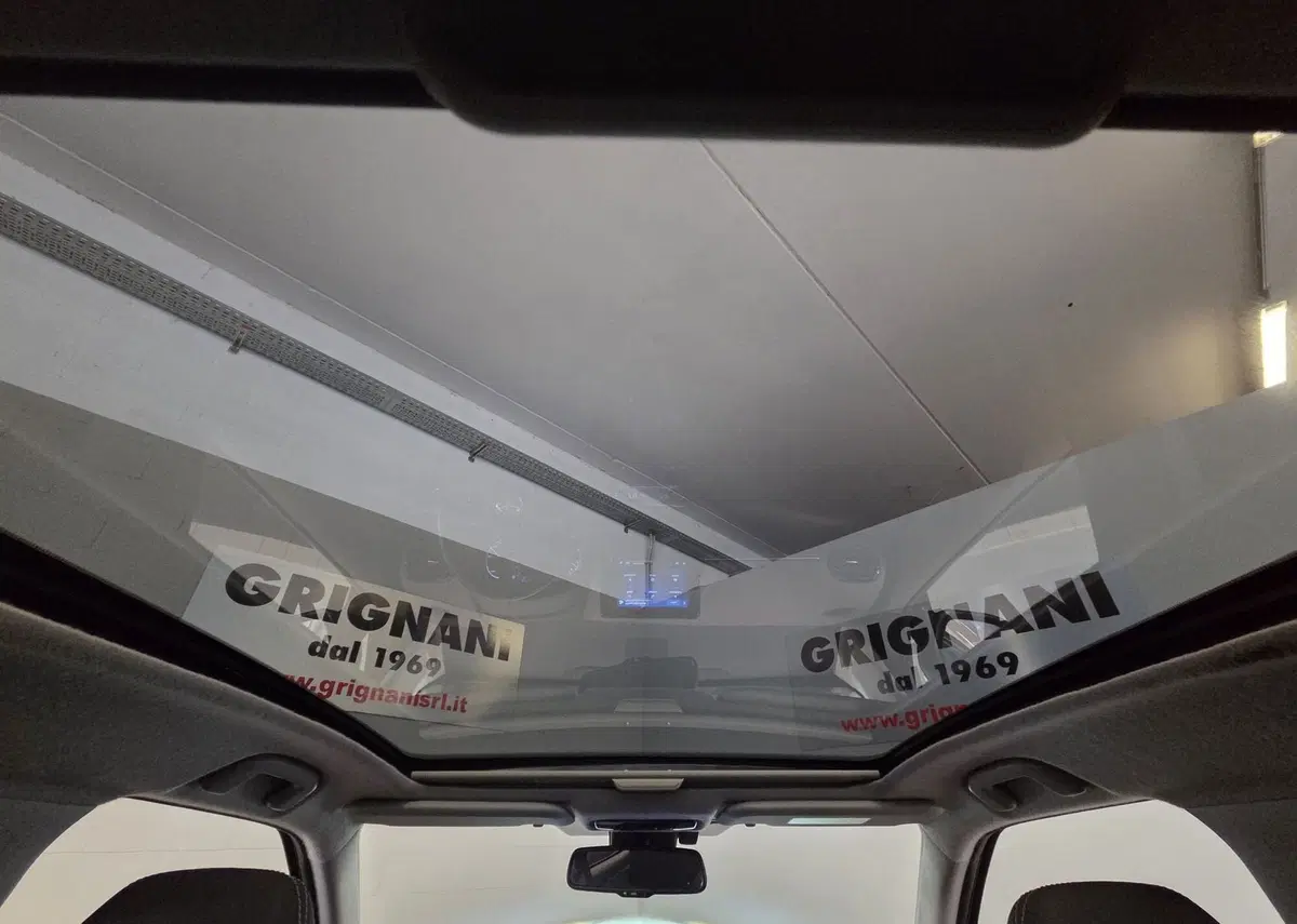 Toyota Yaris Cross usata a Pavia (8)
