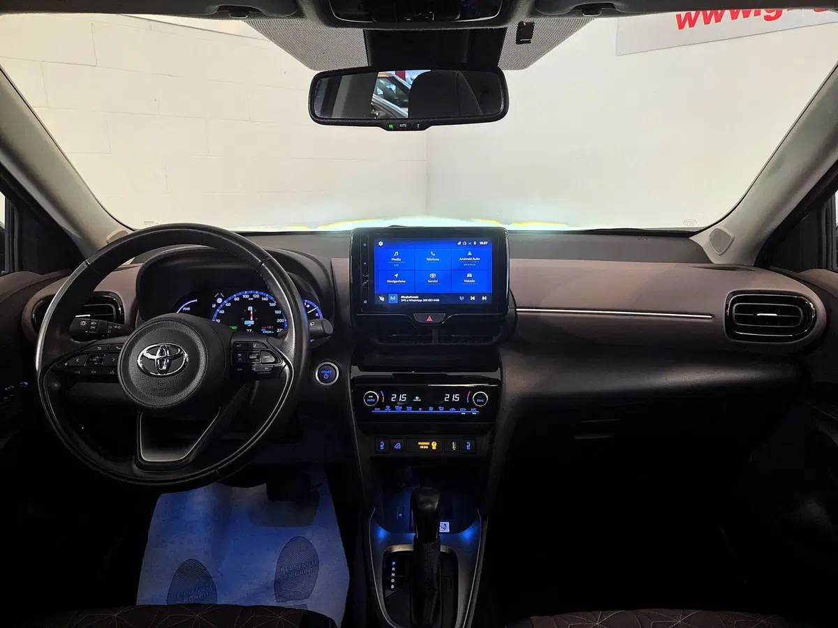 Toyota Yaris Cross usata a Pavia (9)