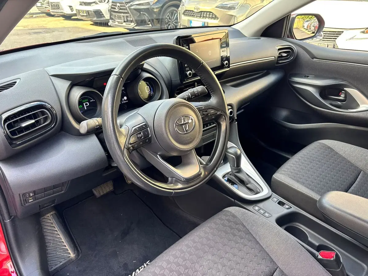 Toyota Yaris usata a Modena (11)