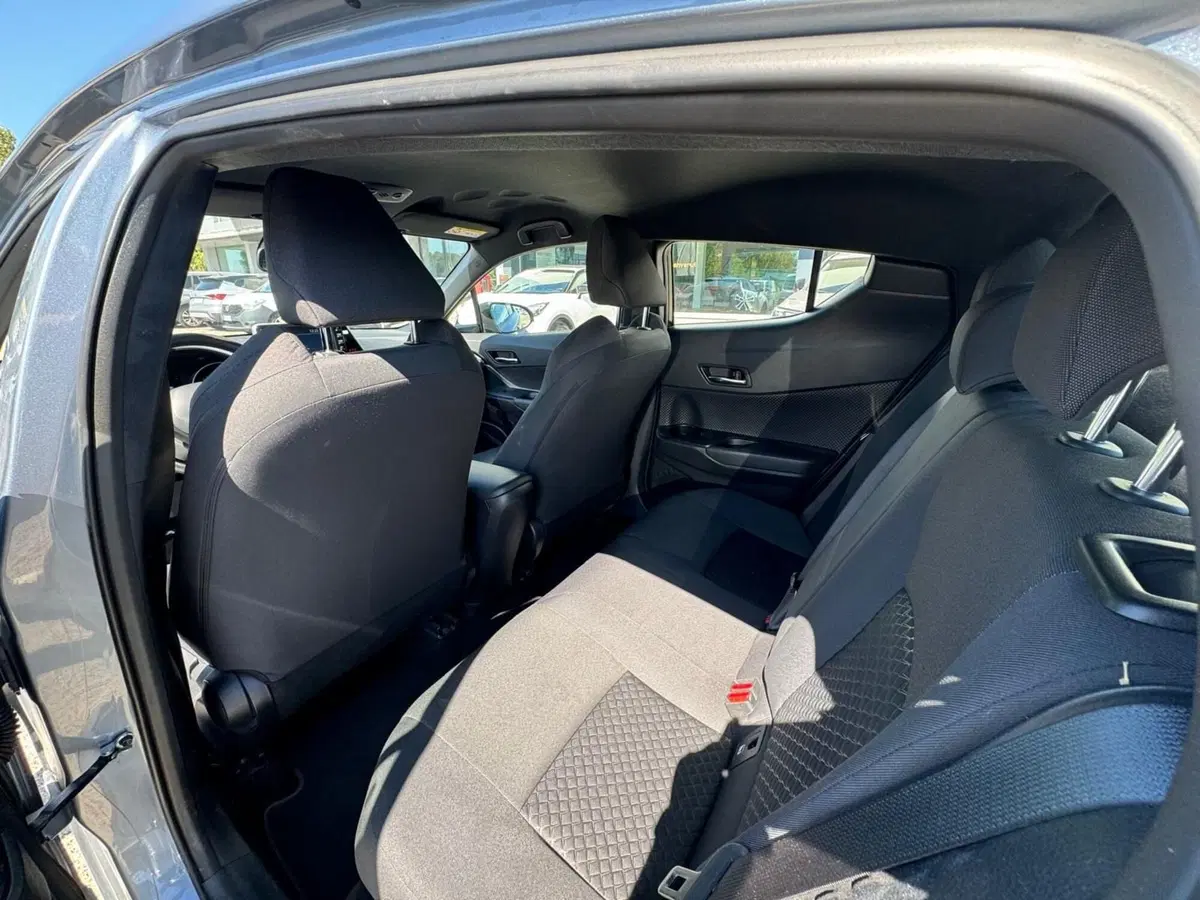 Toyota Toyota C-HR usata a Modena (14)